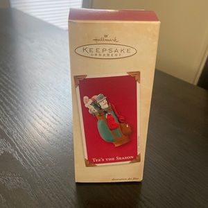2002 Hallmark Keepsake Ornament Tee's the Season